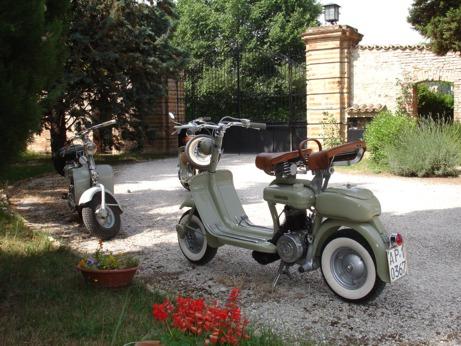 l'ultima restaurata del Lambretta Club Marche.JPG